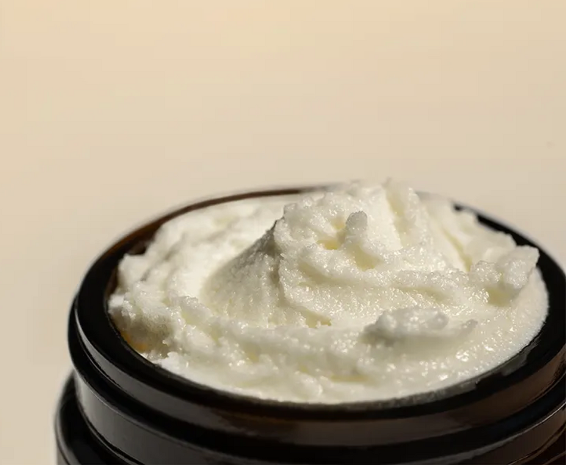 Tallow pour la peau : bienfaits, dangers, avis dermatologues et mode d'emploi